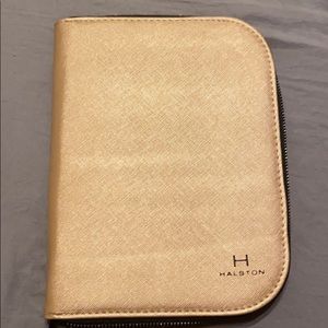 Halston jewelry travel holder